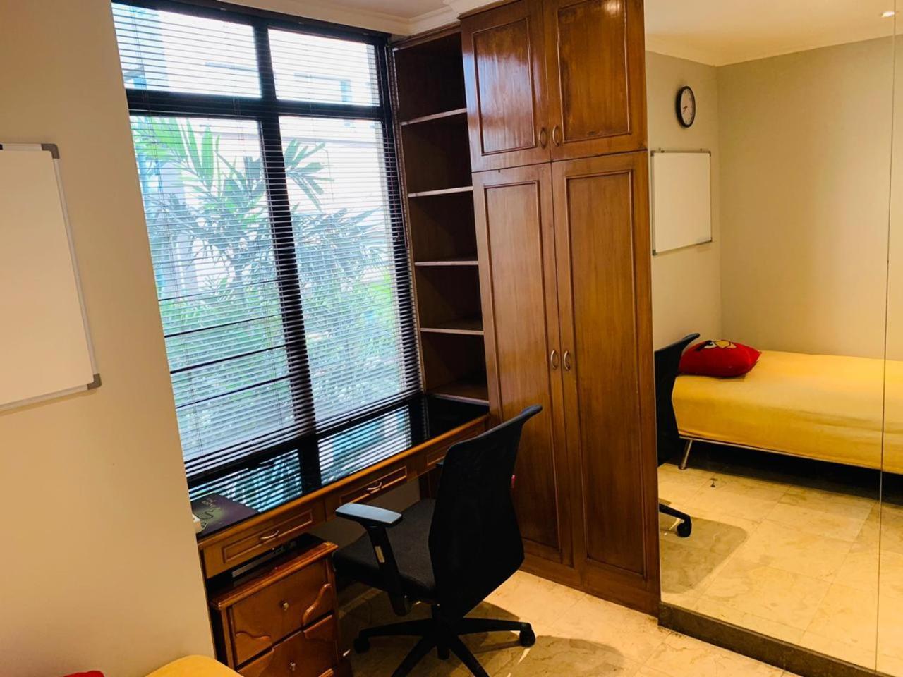 Exclusive Premium Slipi - Grogol Barat *